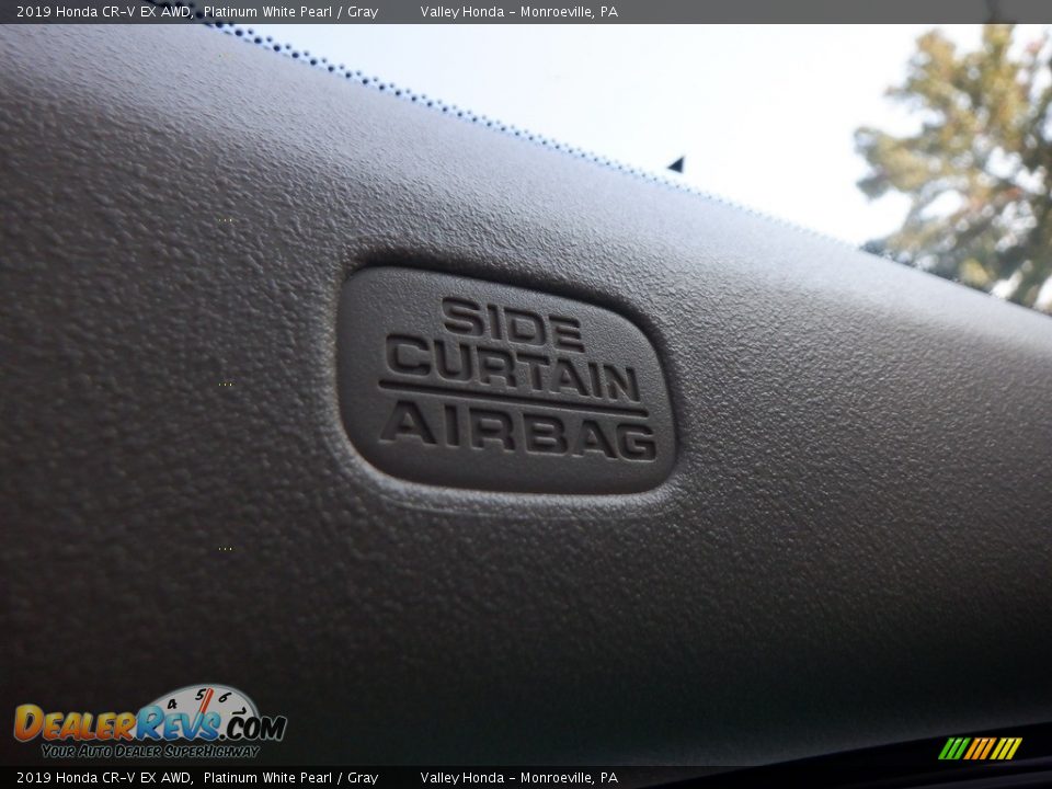 2019 Honda CR-V EX AWD Platinum White Pearl / Gray Photo #18