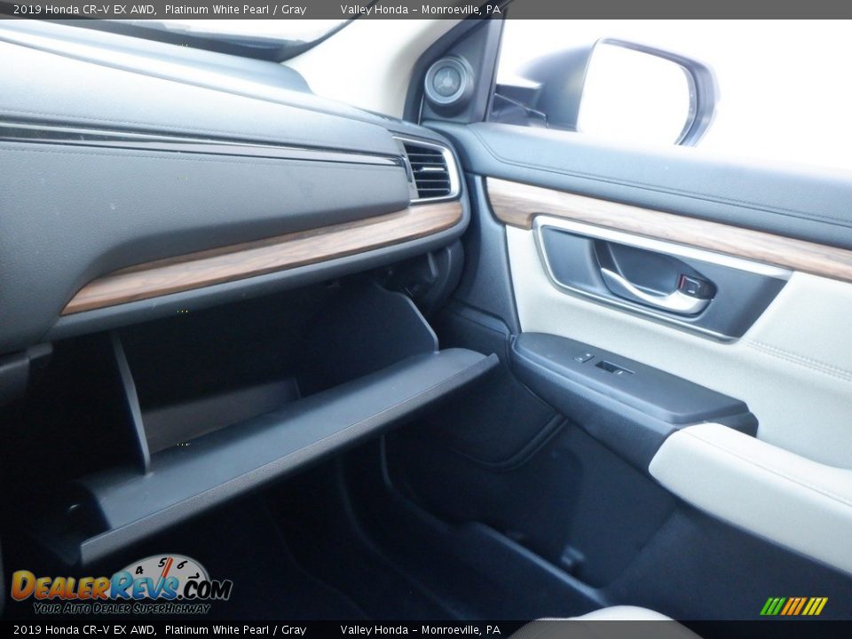 2019 Honda CR-V EX AWD Platinum White Pearl / Gray Photo #25