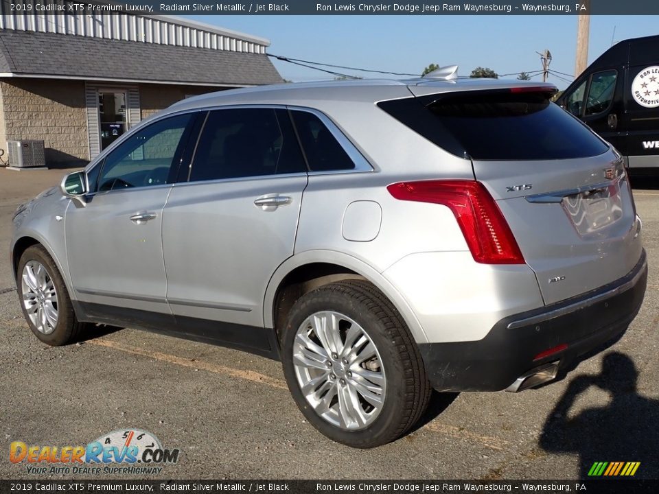 2019 Cadillac XT5 Premium Luxury Radiant Silver Metallic / Jet Black Photo #2