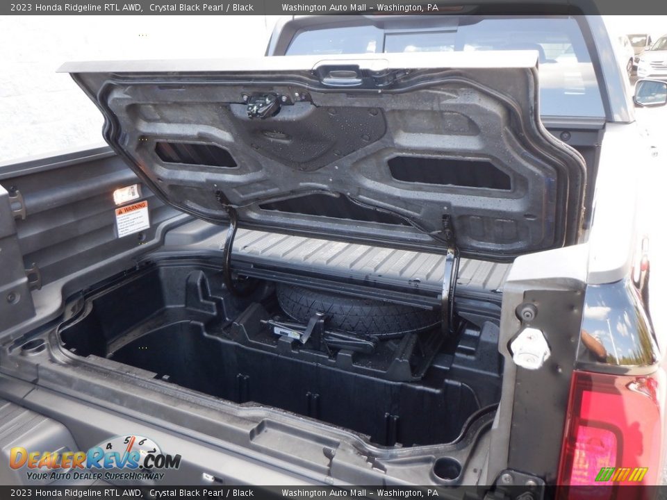 2023 Honda Ridgeline RTL AWD Trunk Photo #11