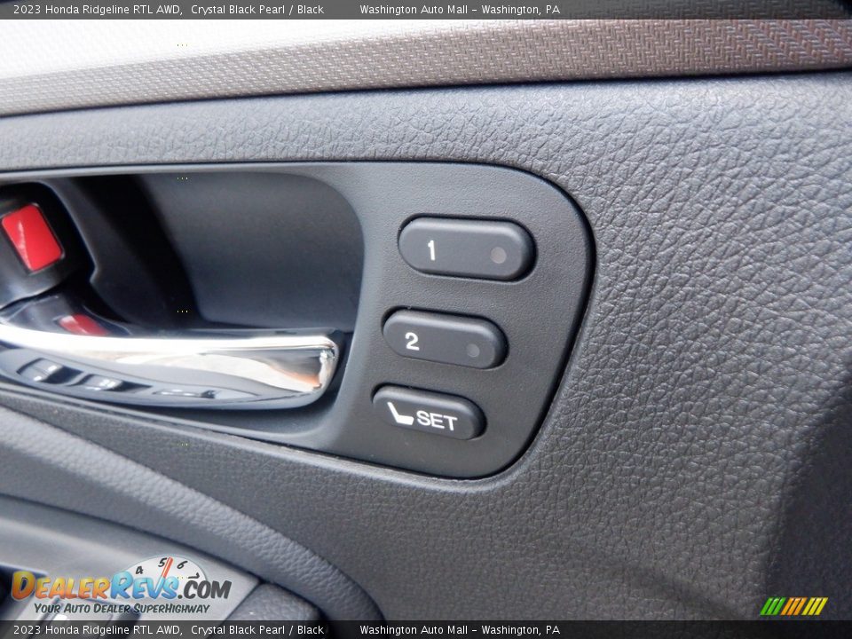 Door Panel of 2023 Honda Ridgeline RTL AWD Photo #16