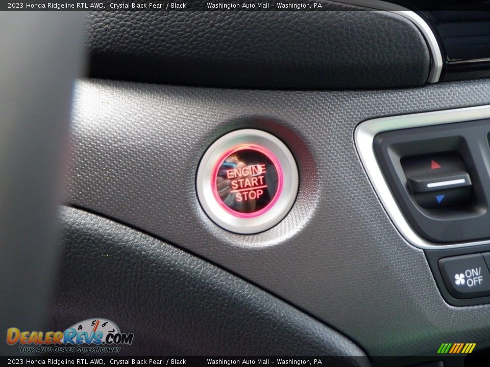 Controls of 2023 Honda Ridgeline RTL AWD Photo #24