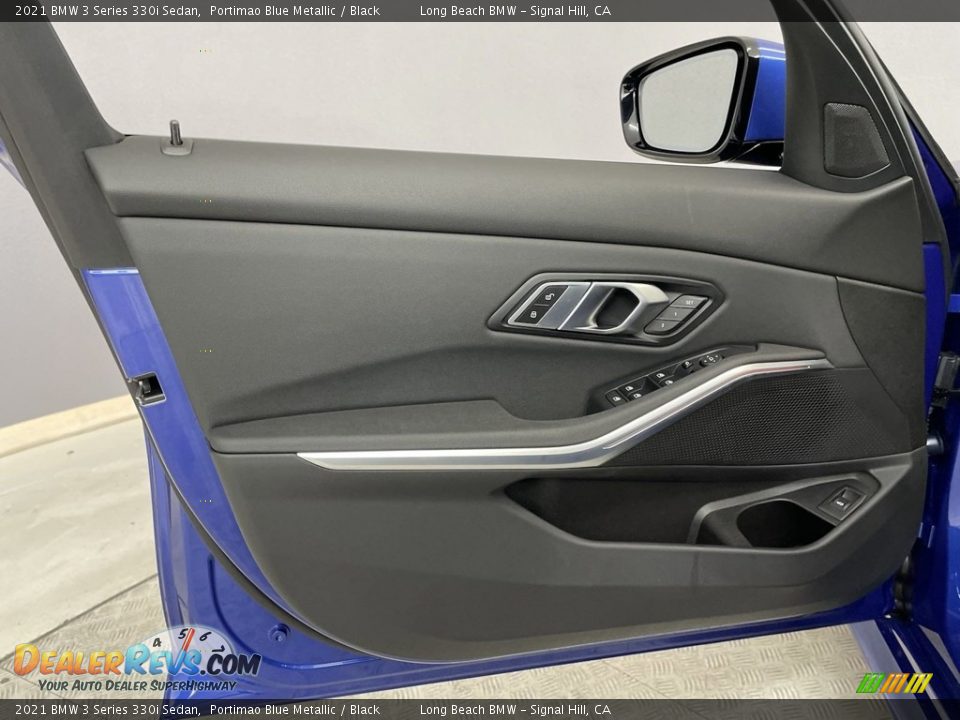 Door Panel of 2021 BMW 3 Series 330i Sedan Photo #12