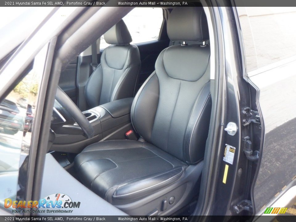 Front Seat of 2021 Hyundai Santa Fe SEL AWD Photo #9