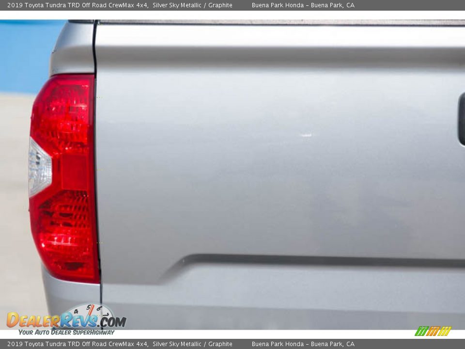 2019 Toyota Tundra TRD Off Road CrewMax 4x4 Silver Sky Metallic / Graphite Photo #11