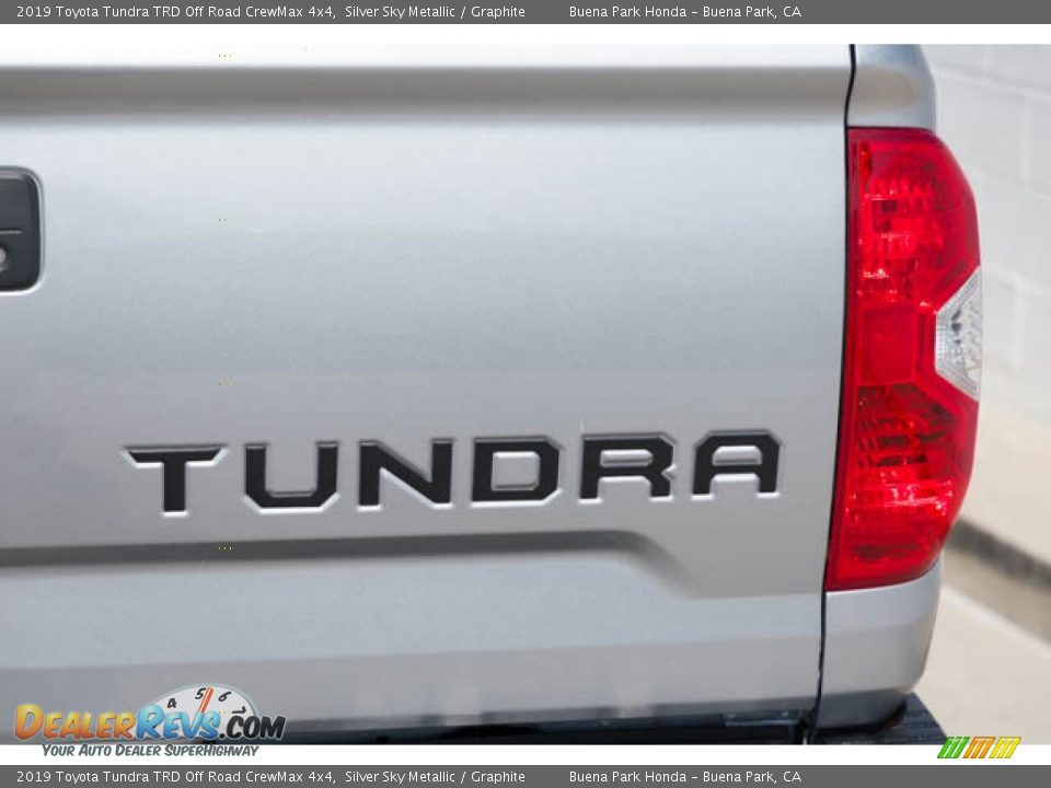 2019 Toyota Tundra TRD Off Road CrewMax 4x4 Silver Sky Metallic / Graphite Photo #12