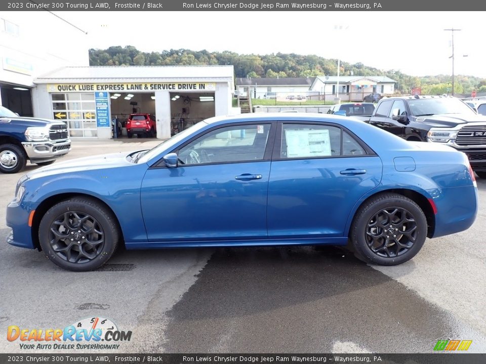 2023 Chrysler 300 Touring L AWD Frostbite / Black Photo #2