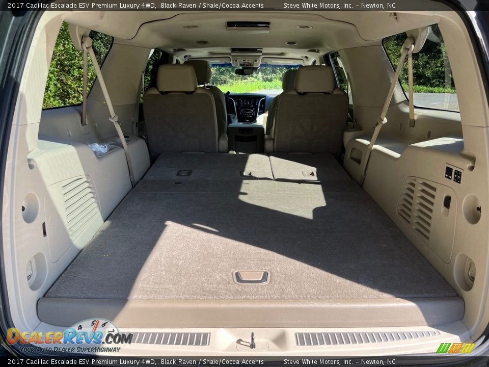 2017 Cadillac Escalade ESV Premium Luxury 4WD Trunk Photo #22