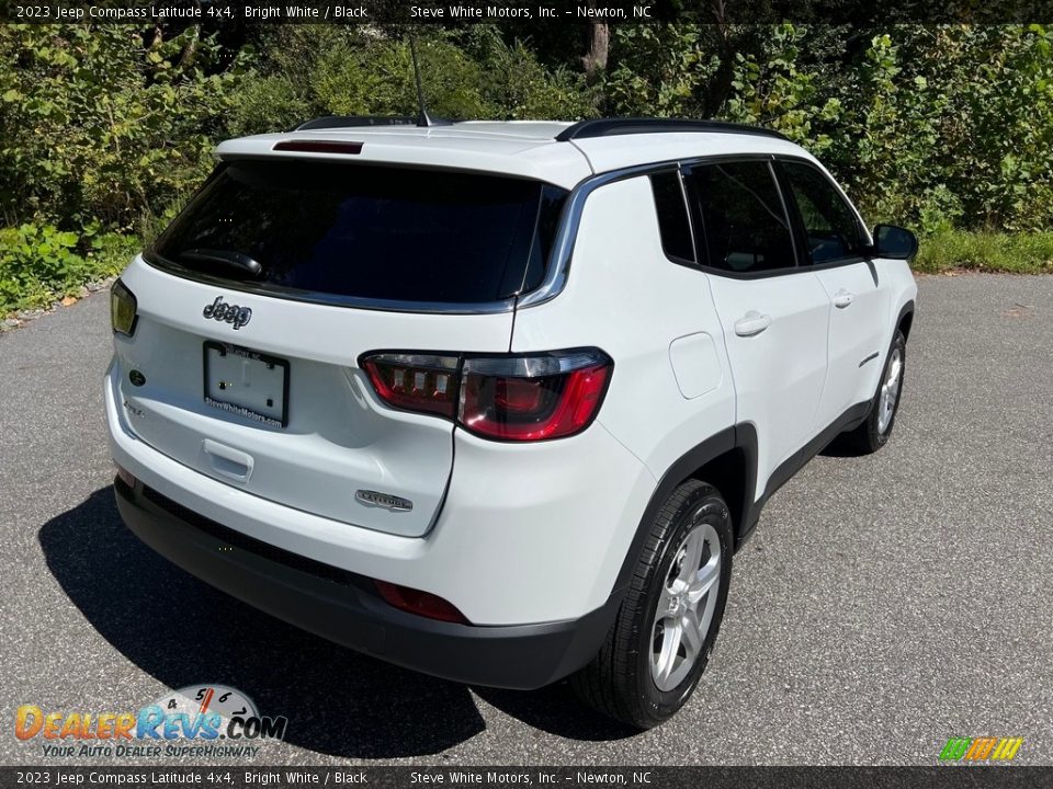 Bright White 2023 Jeep Compass Latitude 4x4 Photo #6