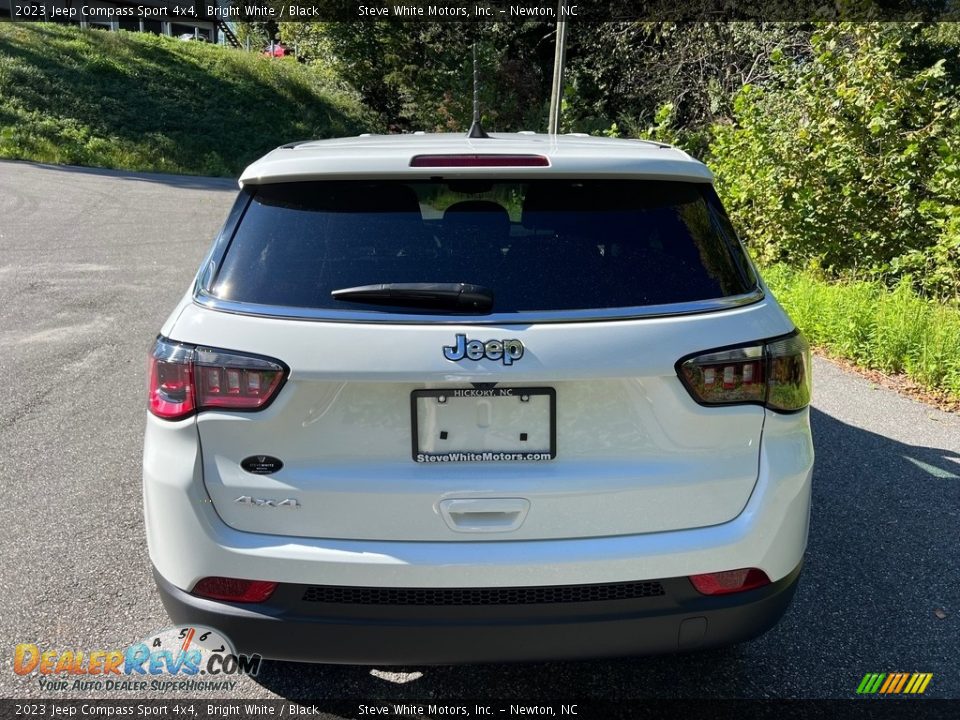 2023 Jeep Compass Sport 4x4 Bright White / Black Photo #7