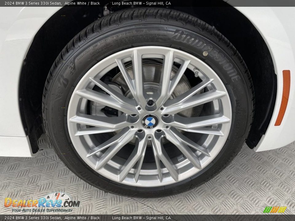 2024 BMW 3 Series 330i Sedan Wheel Photo #3