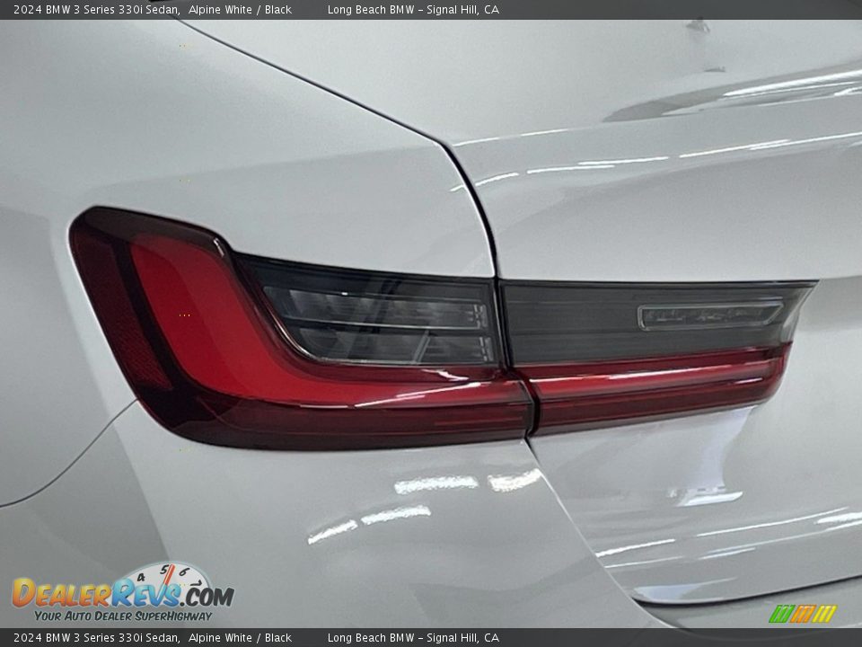 2024 BMW 3 Series 330i Sedan Alpine White / Black Photo #6