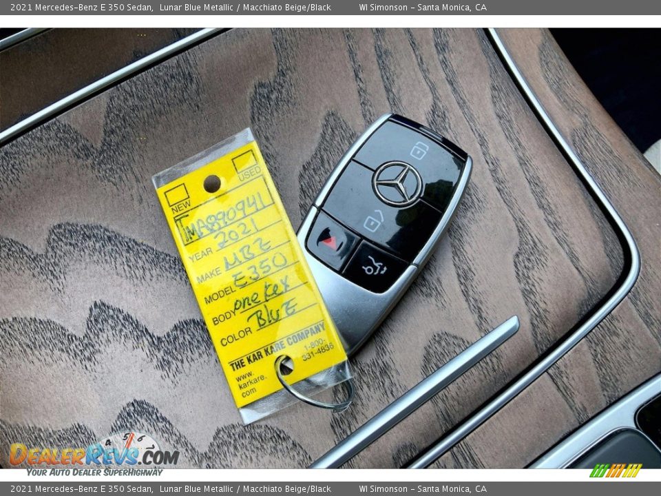 Keys of 2021 Mercedes-Benz E 350 Sedan Photo #11