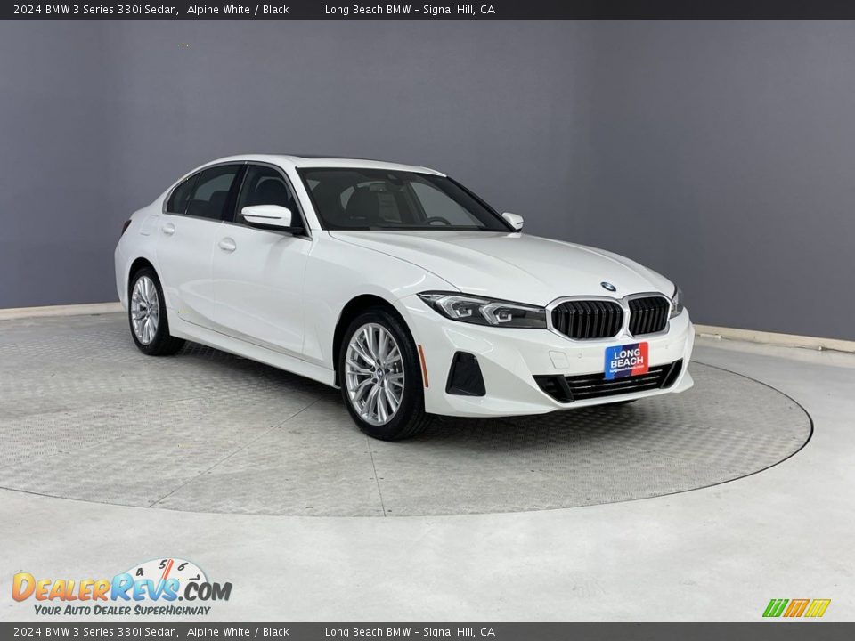 Front 3/4 View of 2024 BMW 3 Series 330i Sedan Photo #27