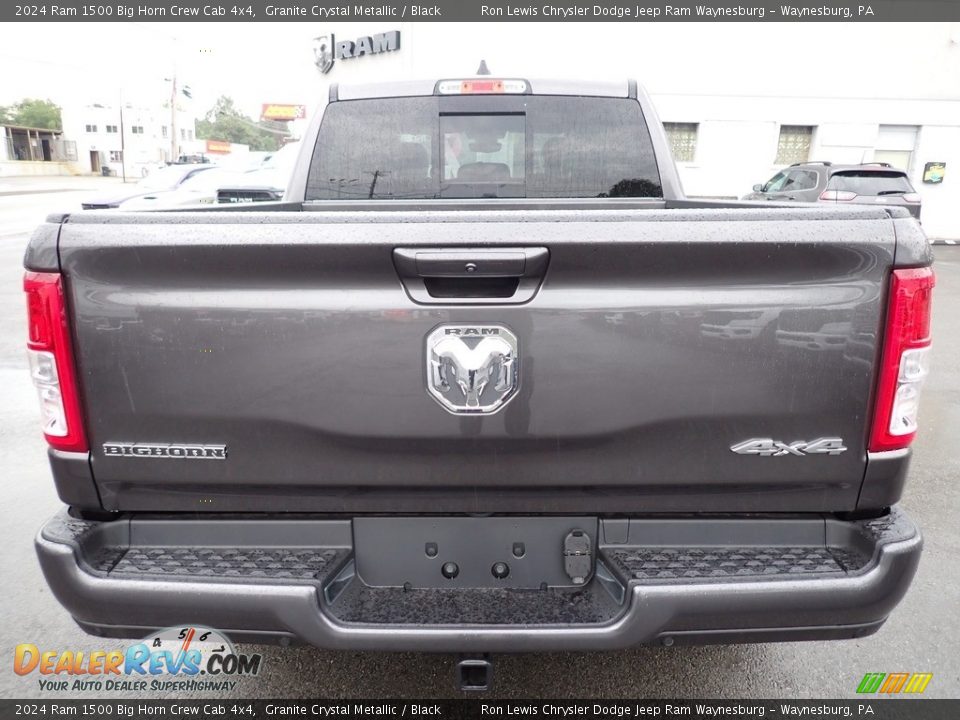 2024 Ram 1500 Big Horn Crew Cab 4x4 Granite Crystal Metallic / Black Photo #4