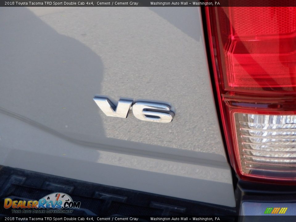 2018 Toyota Tacoma TRD Sport Double Cab 4x4 Cement / Cement Gray Photo #14