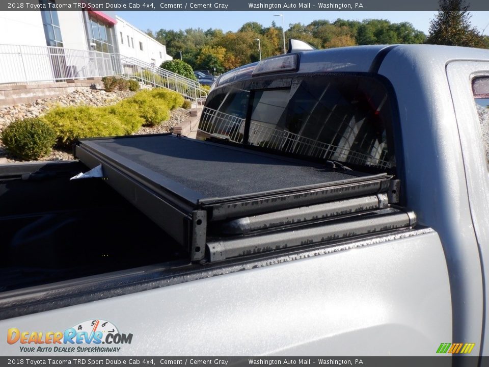 2018 Toyota Tacoma TRD Sport Double Cab 4x4 Cement / Cement Gray Photo #16