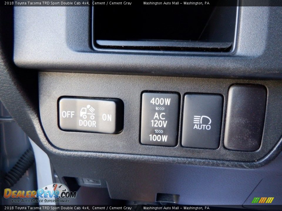 2018 Toyota Tacoma TRD Sport Double Cab 4x4 Cement / Cement Gray Photo #23