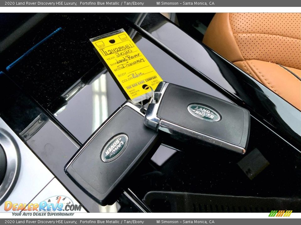 Keys of 2020 Land Rover Discovery HSE Luxury Photo #10