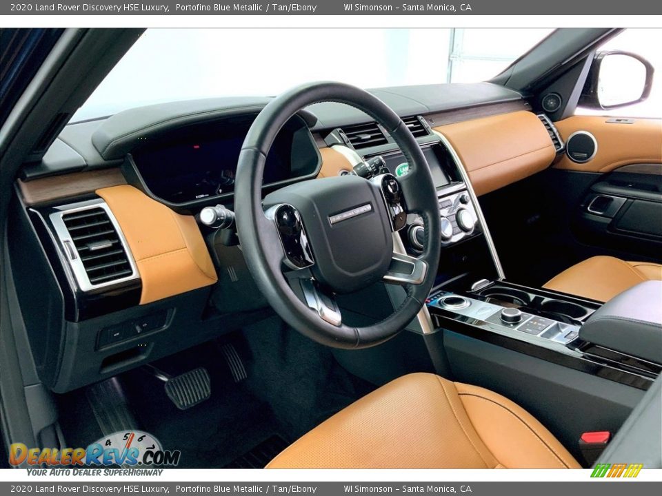 Front Seat of 2020 Land Rover Discovery HSE Luxury Photo #13