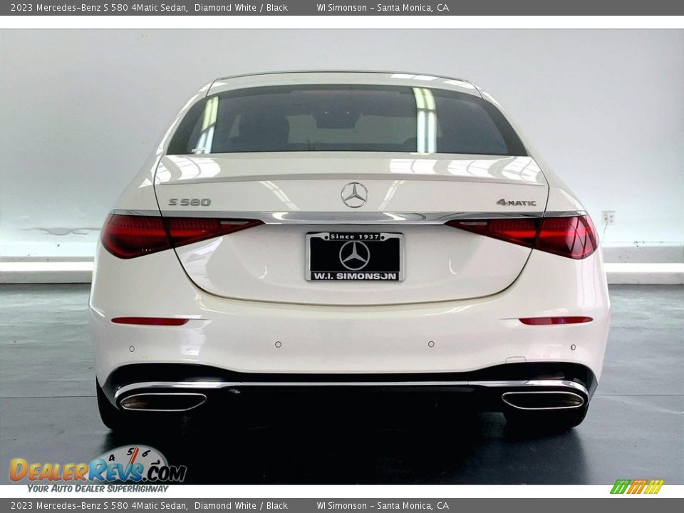 2023 Mercedes-Benz S 580 4Matic Sedan Diamond White / Black Photo #3