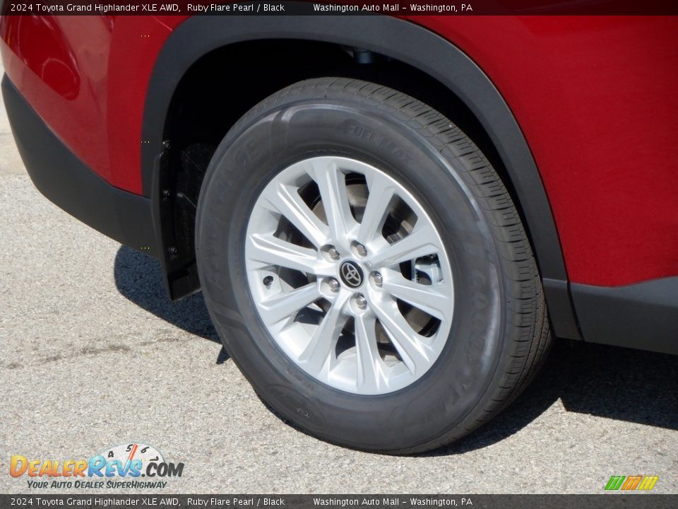 2024 Toyota Grand Highlander XLE AWD Wheel Photo #4