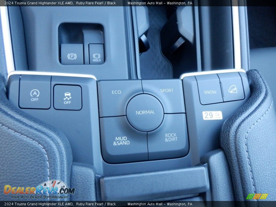 Controls of 2024 Toyota Grand Highlander XLE AWD Photo #15