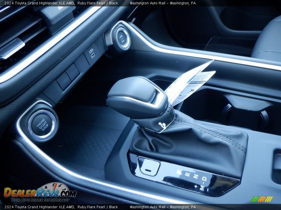 2024 Toyota Grand Highlander XLE AWD Shifter Photo #16