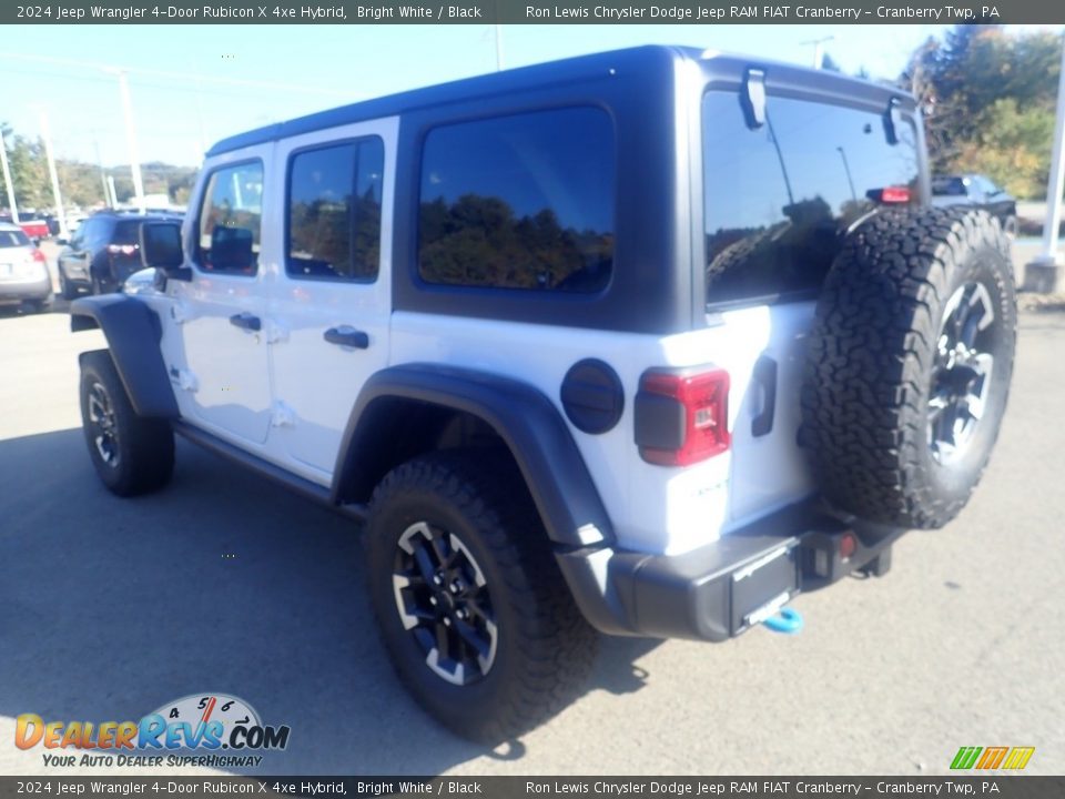 2024 Jeep Wrangler 4-Door Rubicon X 4xe Hybrid Bright White / Black Photo #2