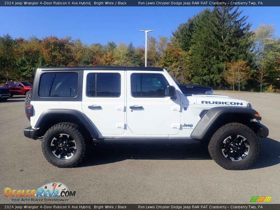 2024 Jeep Wrangler 4-Door Rubicon X 4xe Hybrid Bright White / Black Photo #5