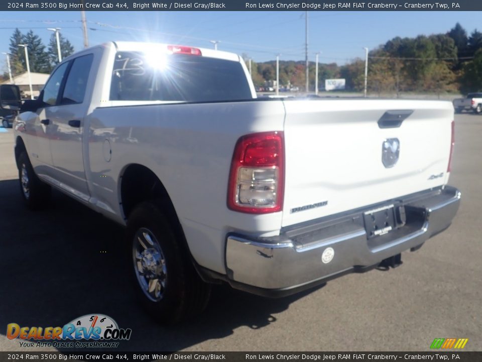 2024 Ram 3500 Big Horn Crew Cab 4x4 Bright White / Diesel Gray/Black Photo #3