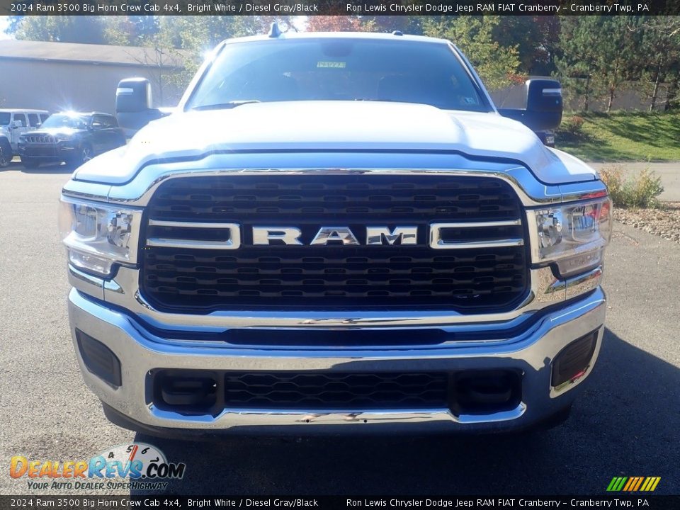 2024 Ram 3500 Big Horn Crew Cab 4x4 Bright White / Diesel Gray/Black Photo #8