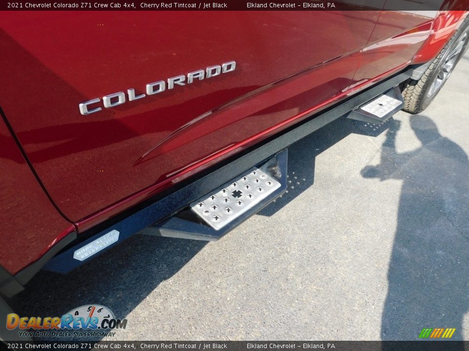 2021 Chevrolet Colorado Z71 Crew Cab 4x4 Cherry Red Tintcoat / Jet Black Photo #17