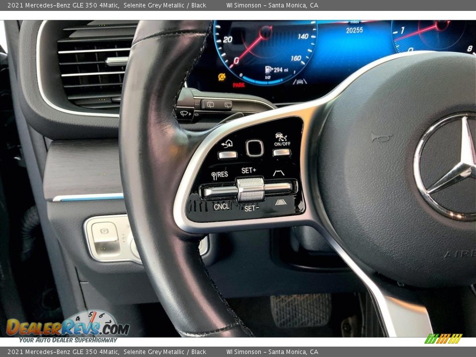 2021 Mercedes-Benz GLE 350 4Matic Steering Wheel Photo #21