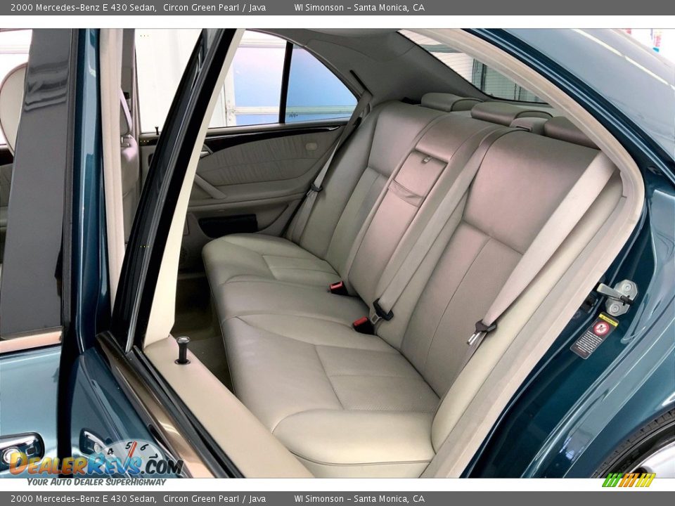 Rear Seat of 2000 Mercedes-Benz E 430 Sedan Photo #20