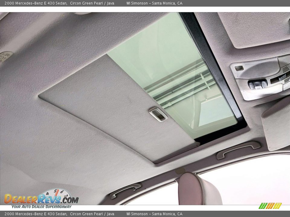 Sunroof of 2000 Mercedes-Benz E 430 Sedan Photo #24