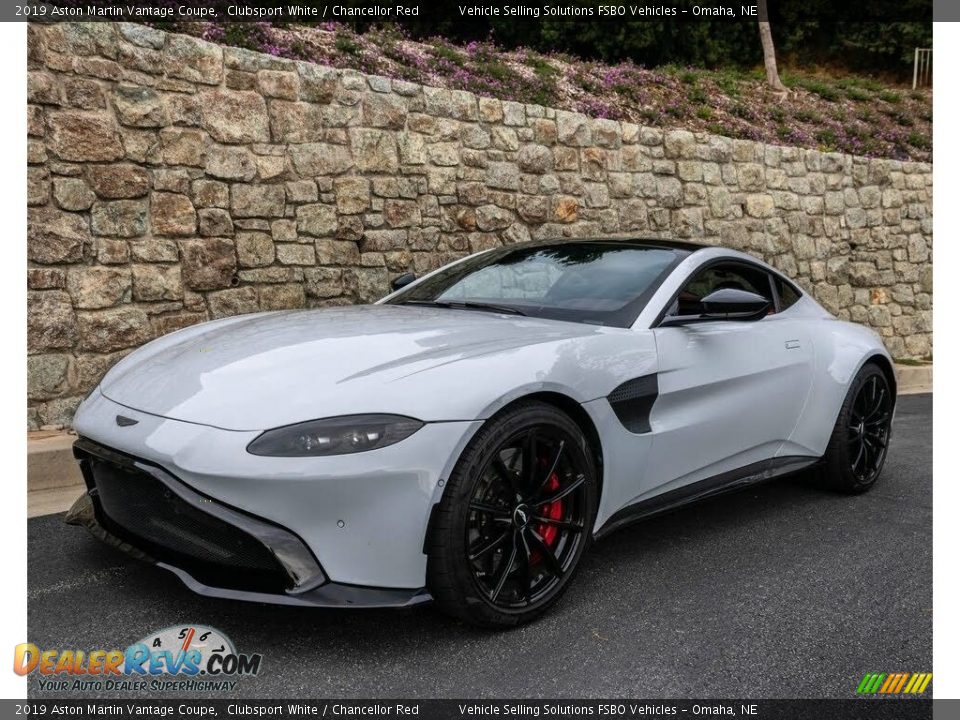 Clubsport White 2019 Aston Martin Vantage Coupe Photo #1