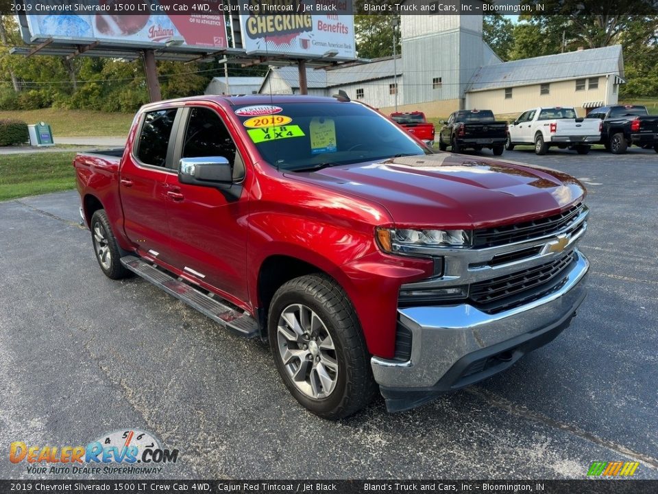 2019 Chevrolet Silverado 1500 LT Crew Cab 4WD Cajun Red Tintcoat / Jet Black Photo #4