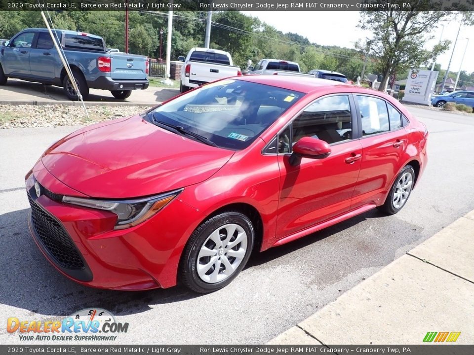 2020 Toyota Corolla LE Barcelona Red Metallic / Light Gray Photo #4