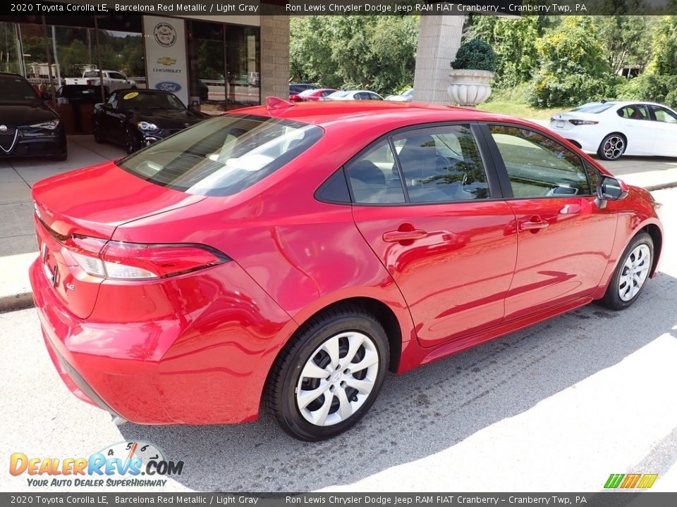 2020 Toyota Corolla LE Barcelona Red Metallic / Light Gray Photo #8