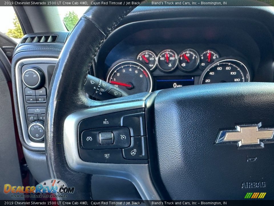 2019 Chevrolet Silverado 1500 LT Crew Cab 4WD Cajun Red Tintcoat / Jet Black Photo #16