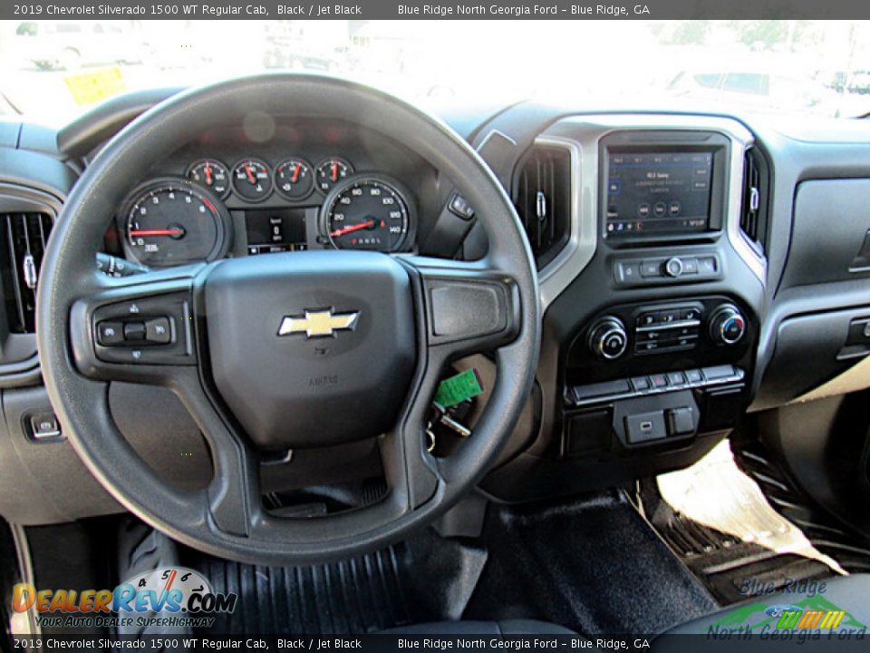 Dashboard of 2019 Chevrolet Silverado 1500 WT Regular Cab Photo #14