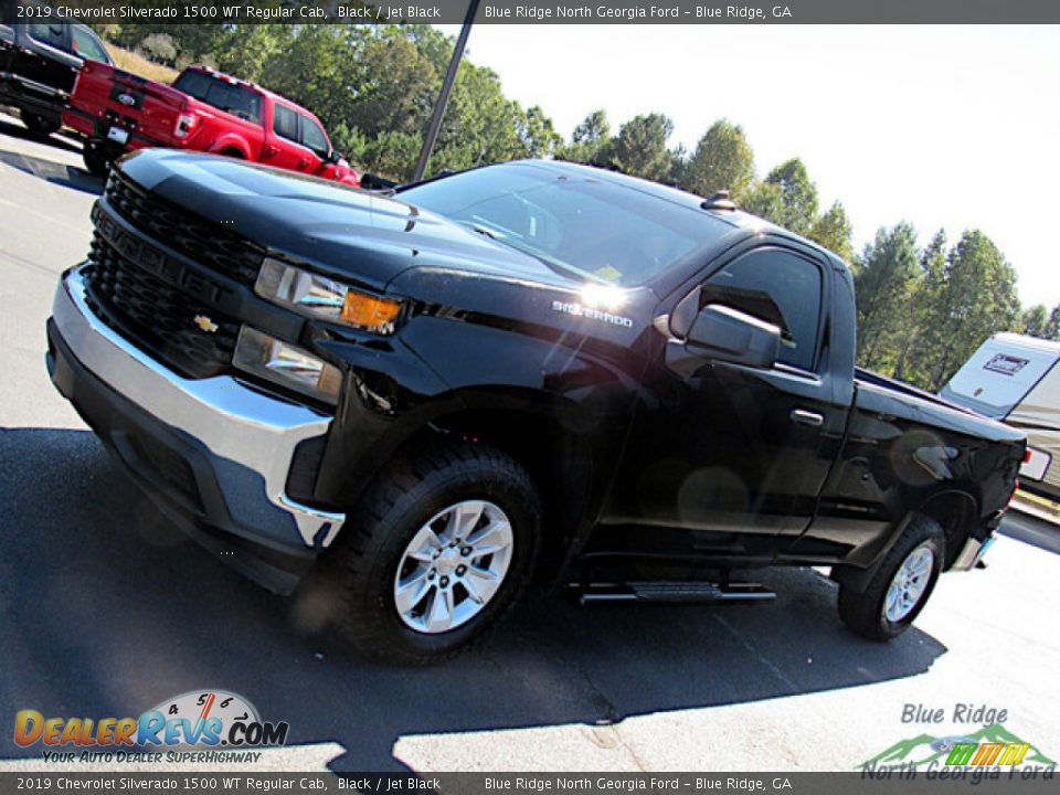 2019 Chevrolet Silverado 1500 WT Regular Cab Black / Jet Black Photo #24