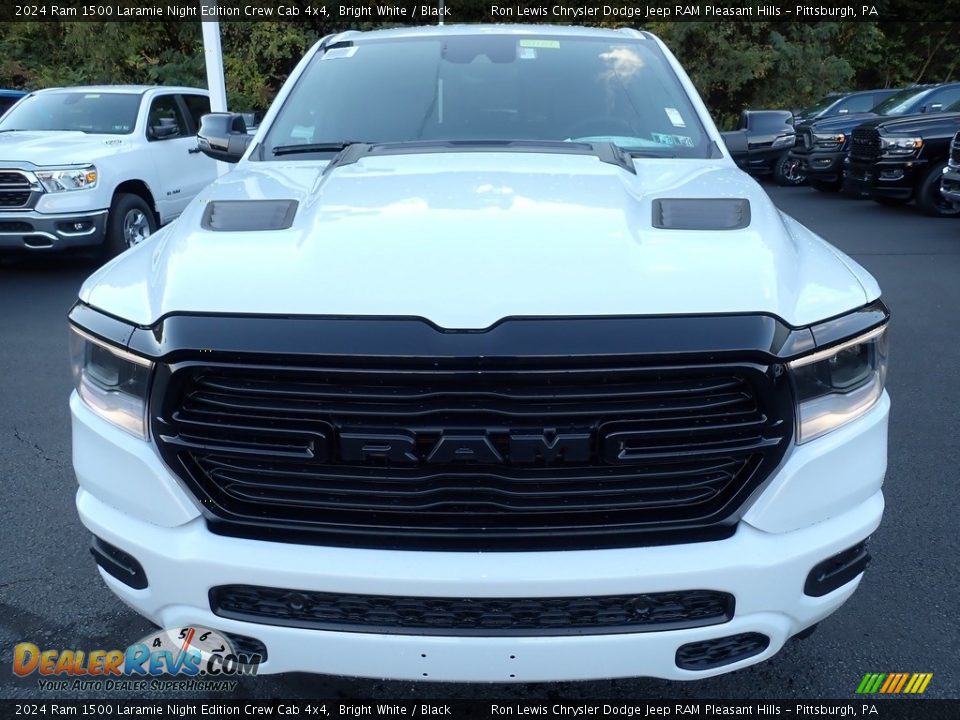 2024 Ram 1500 Laramie Night Edition Crew Cab 4x4 Bright White / Black Photo #9