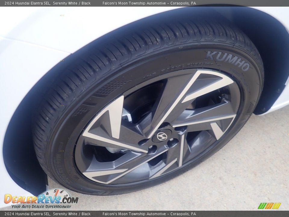 2024 Hyundai Elantra SEL Wheel Photo #10