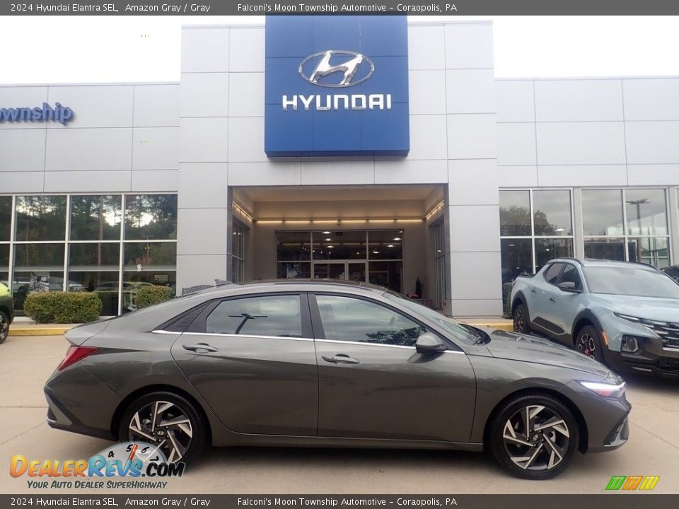 Amazon Gray 2024 Hyundai Elantra SEL Photo #1