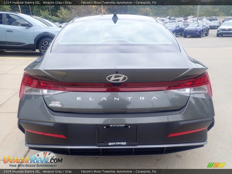 2024 Hyundai Elantra SEL Amazon Gray / Gray Photo #3
