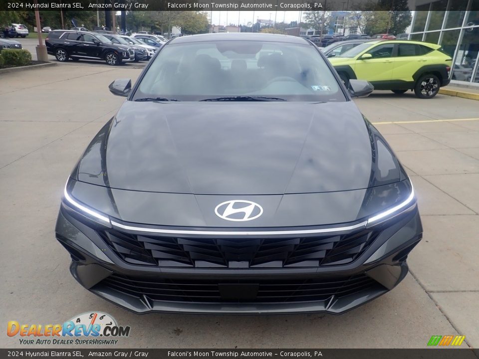 2024 Hyundai Elantra SEL Amazon Gray / Gray Photo #8