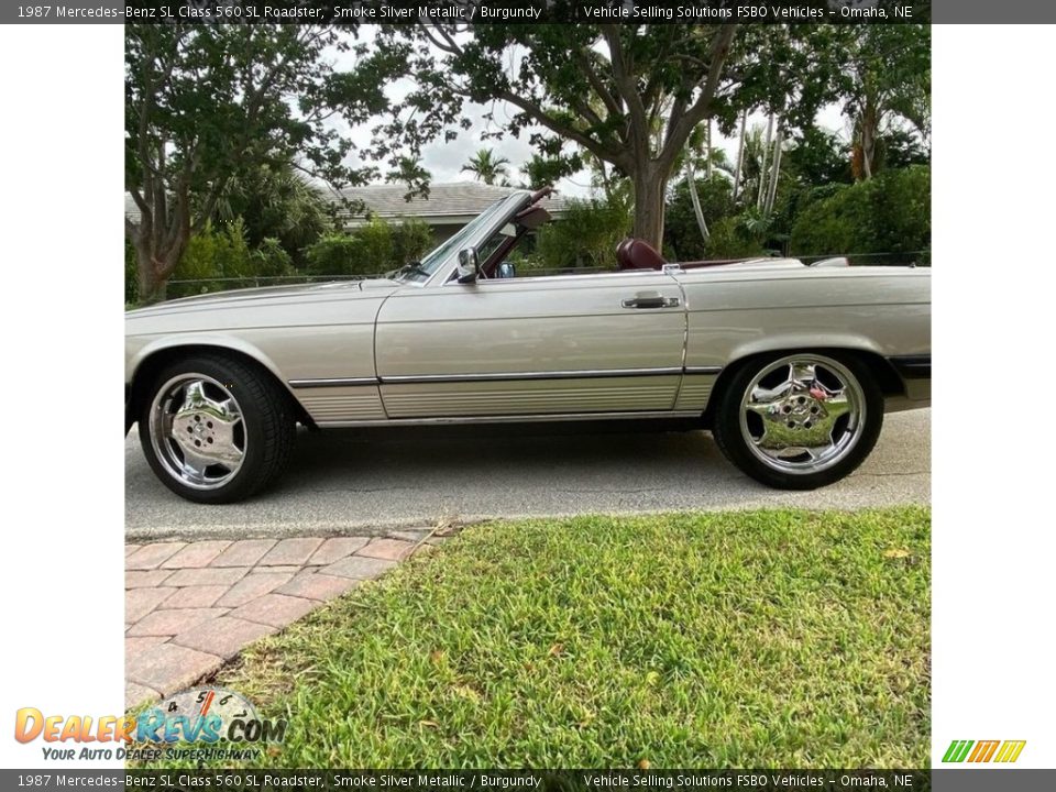 Smoke Silver Metallic 1987 Mercedes-Benz SL Class 560 SL Roadster Photo #1