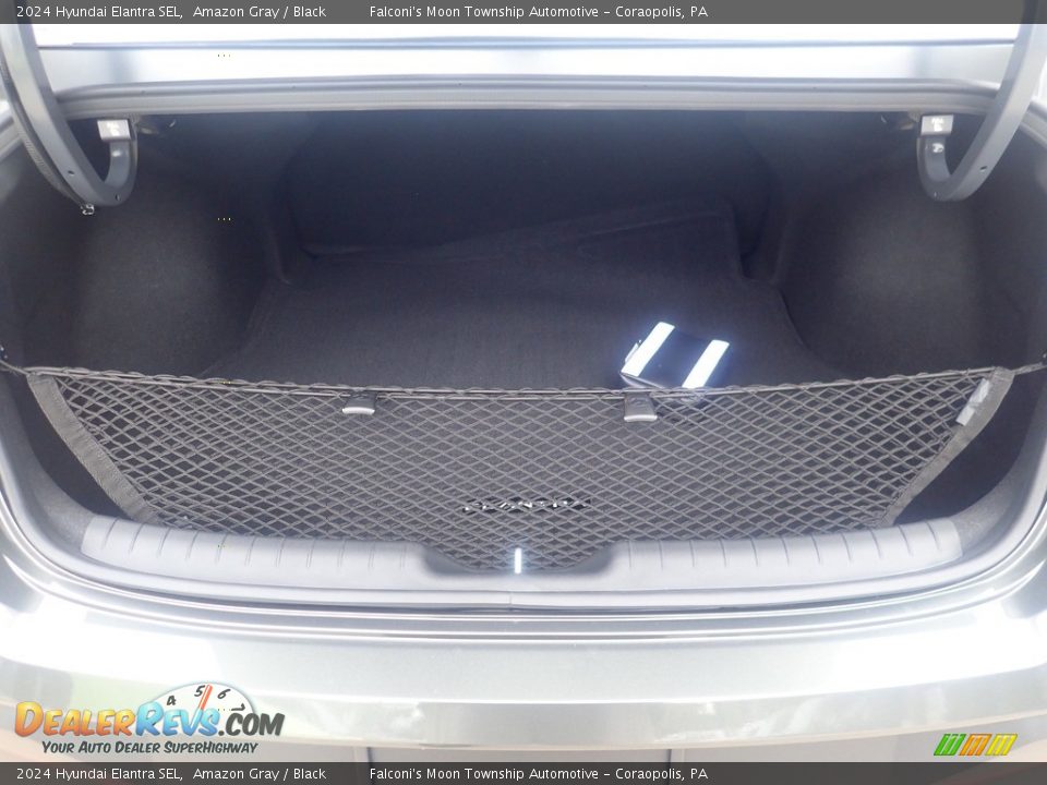 2024 Hyundai Elantra SEL Amazon Gray / Black Photo #4
